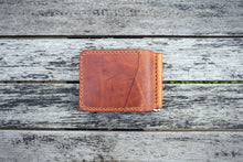 Load image into Gallery viewer, The Newmarket - Money clip wallet (Horween Dublin - Natural)