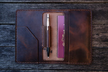 Load image into Gallery viewer, The Explorer - Travel journal