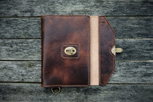 Load image into Gallery viewer, The Indiana - Travel journal