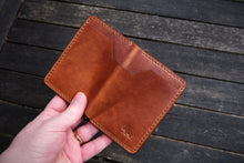 Load image into Gallery viewer, The Cambridge - Vertical bifold wallet (Horween Dublin - Natural)
