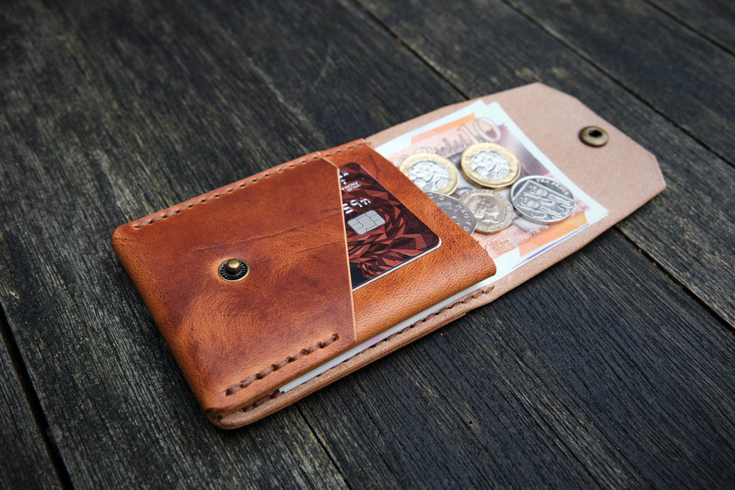 The Great Saxham - Vertical wallet (Horween Dublin - Natural)